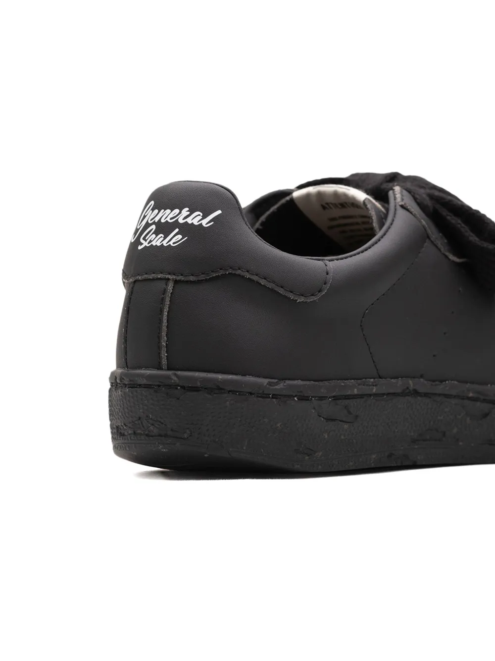 General Scale. "Francis" Past sneakers Black