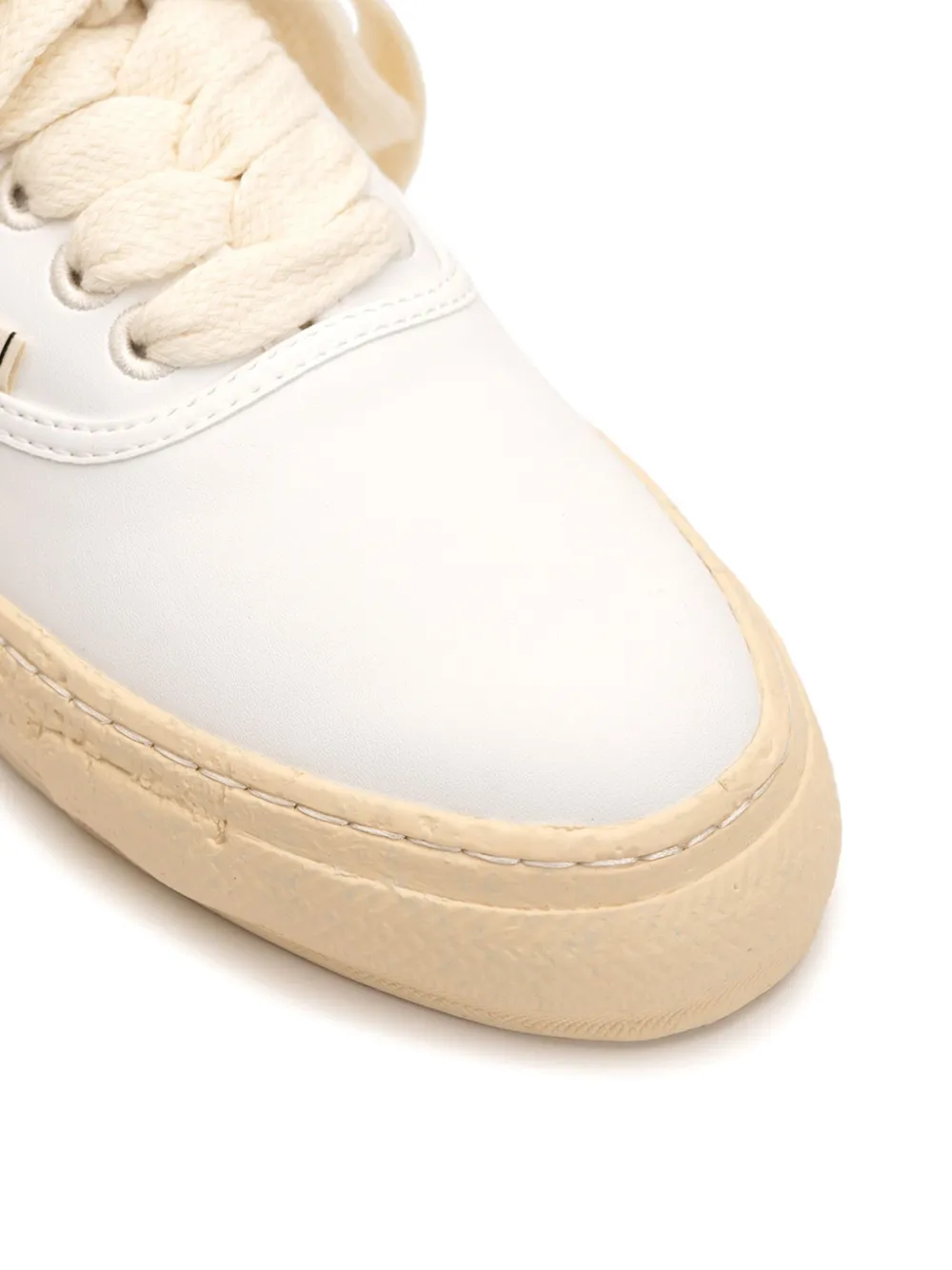 General Scale. Kiefer past-sole low-top sneakers White
