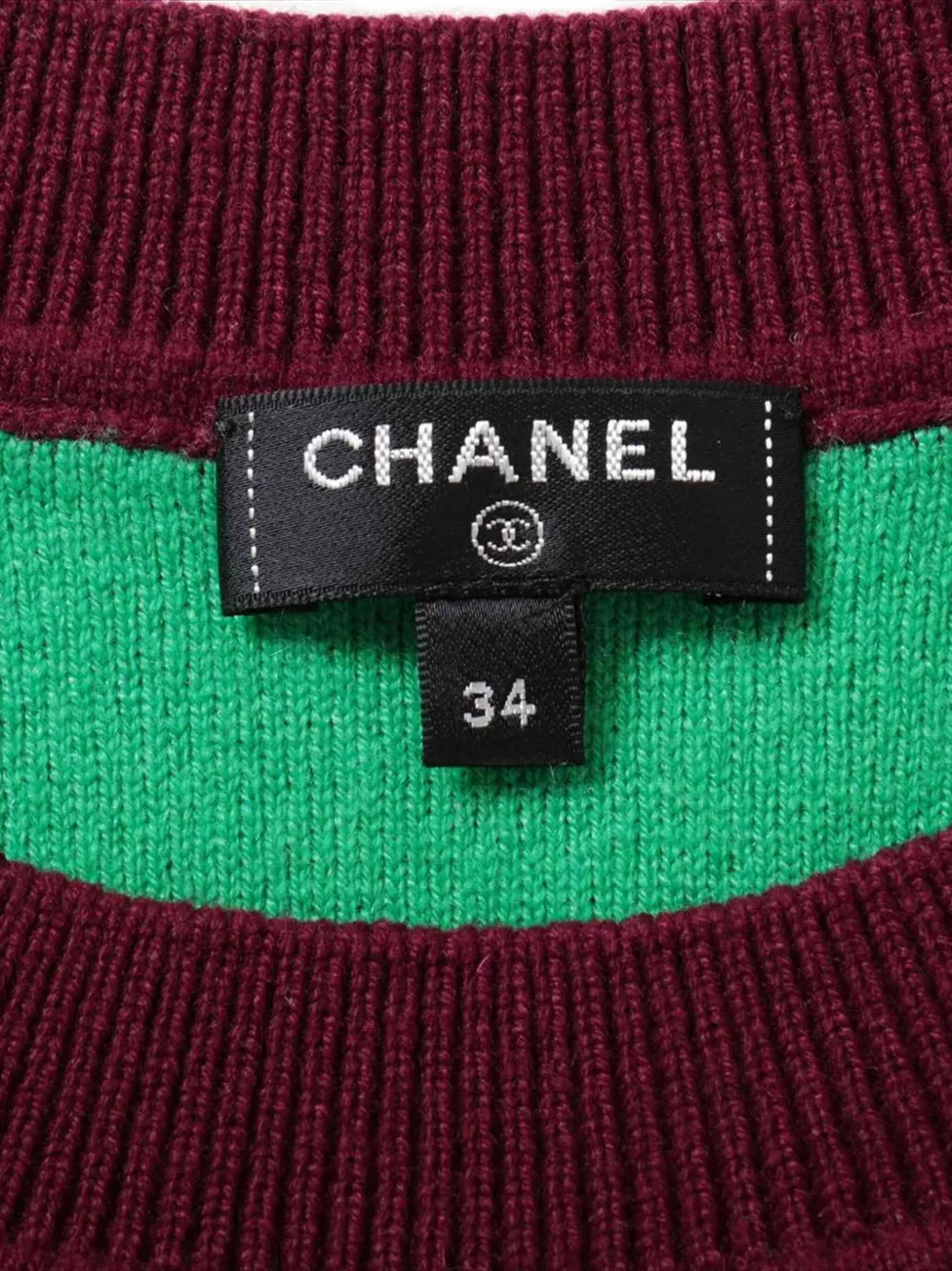 Pre-owned Chanel 2021 Cc Mark Sweater In Red