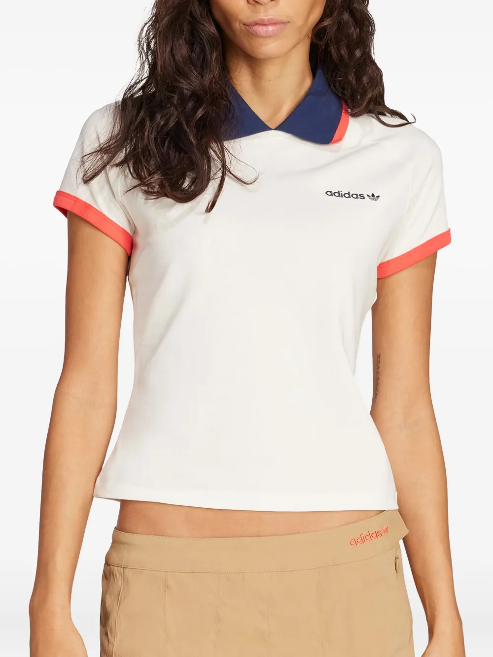 adidas Poloshirt met contrasterende kraag Wit