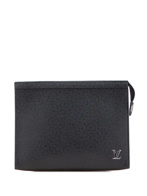 Louis Vuitton Pre-Owned 2021-2025 Taiga Pochette Voyage MM clutch bag