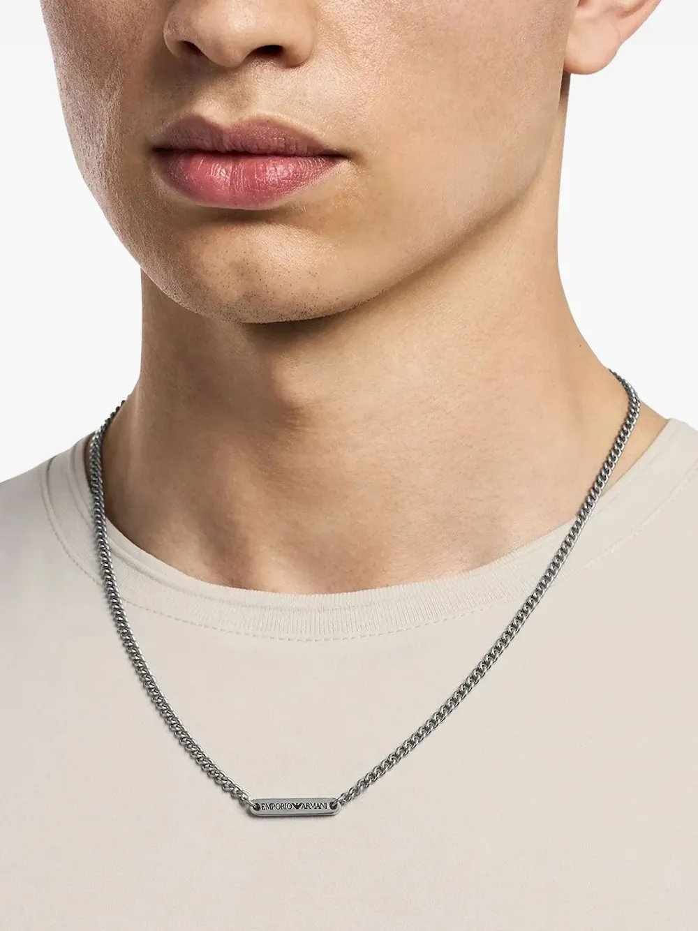 Emporio Armani curb-chain logo-plaque necklace | Image 2