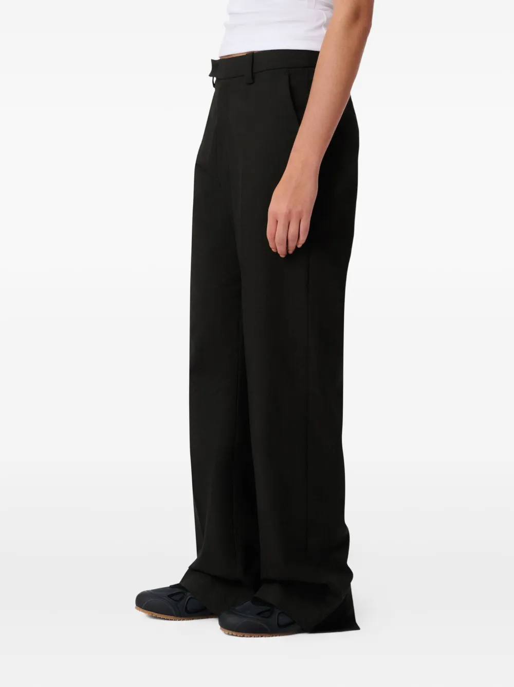 Axel Arigato Vera slit-leg trousers BLACK