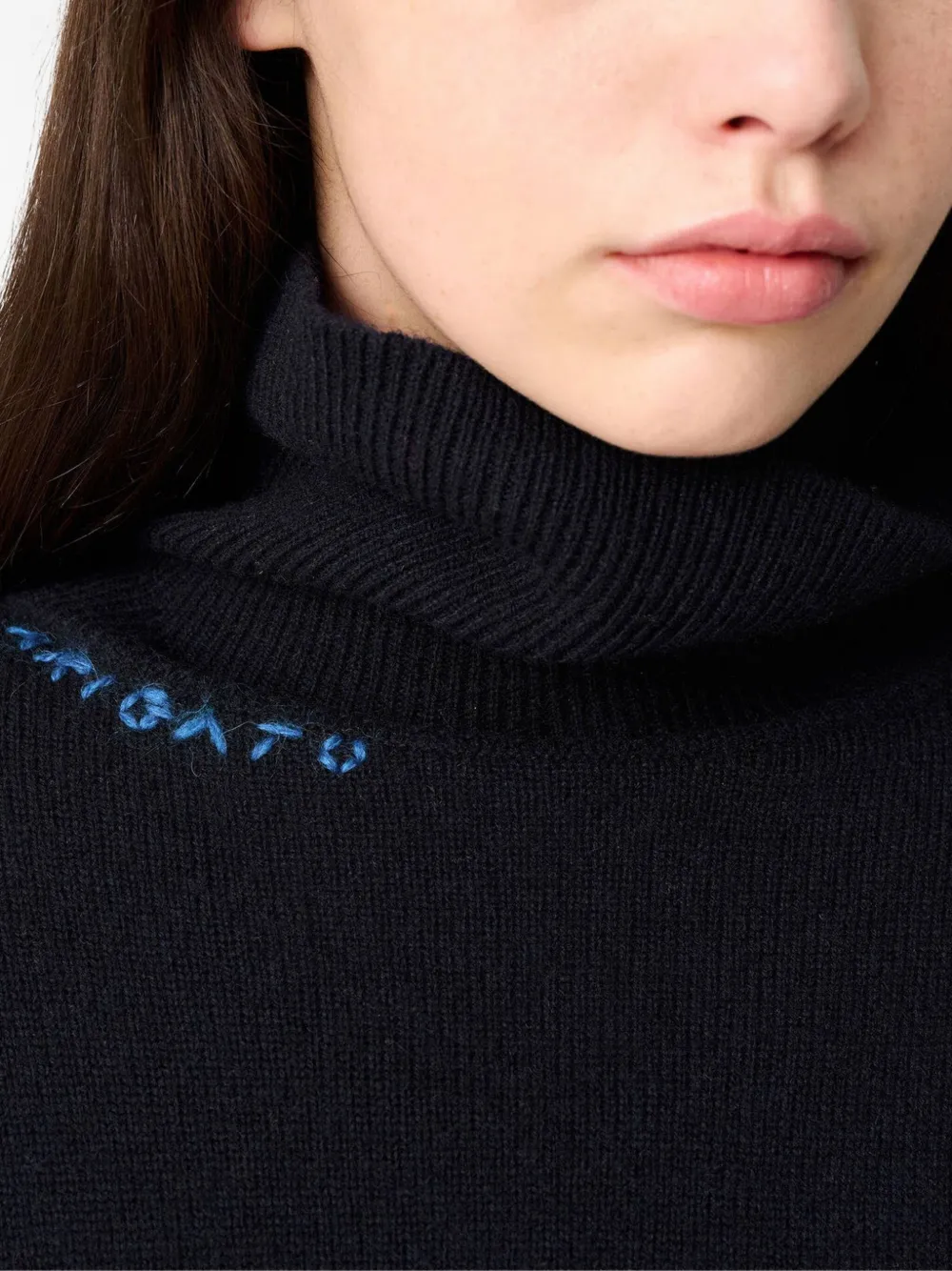Axel Arigato embroidered turtleneck sweater Blauw