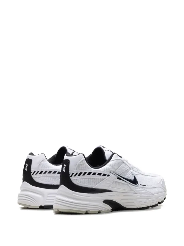 ◆正規品◆NIKE INITIATOR WHITE BLACK◆関税/送料無料◆人気◆ Nike Initiator low-top 