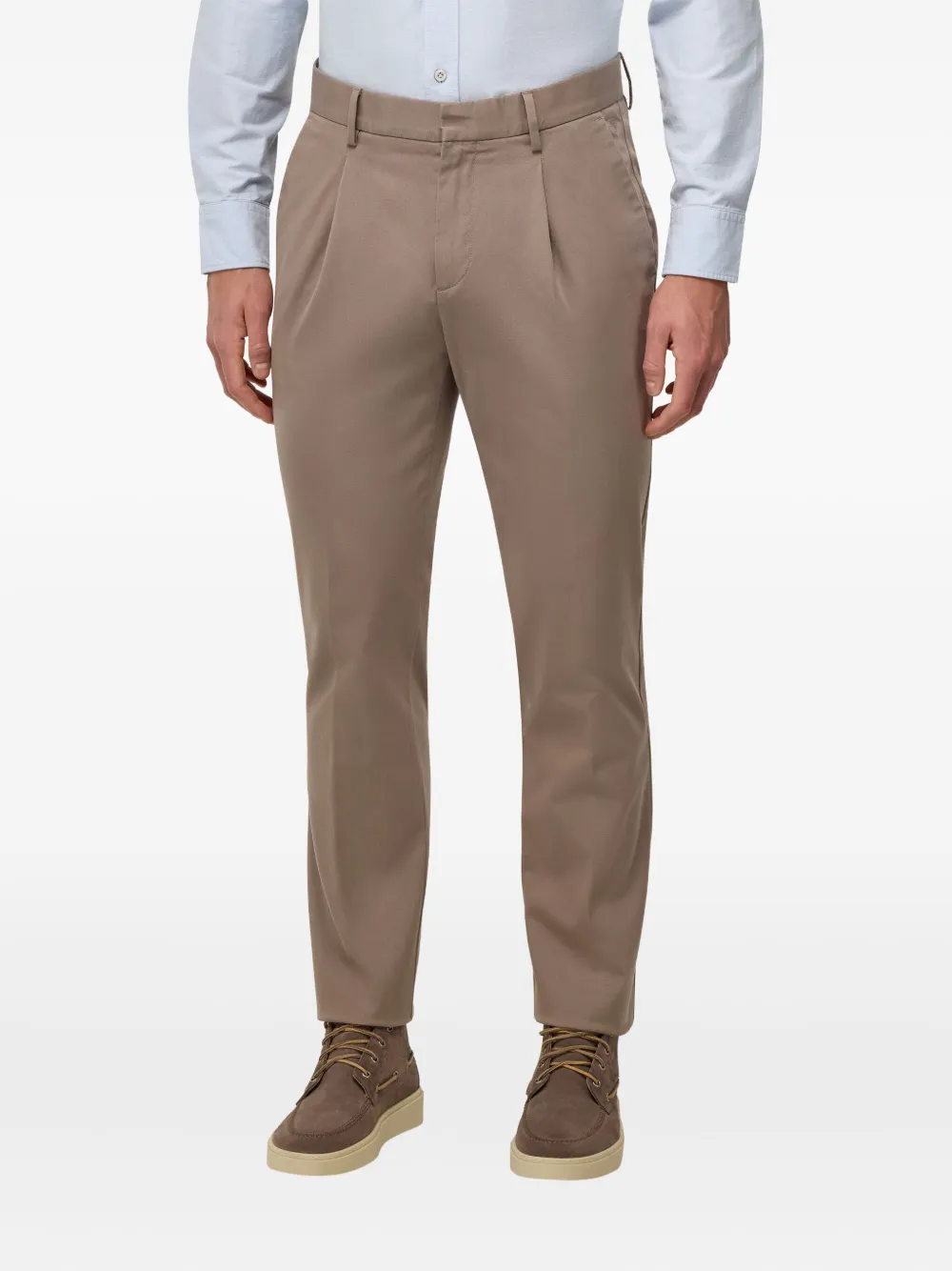 Boggi Milano Broek met geplooid detail Bruin