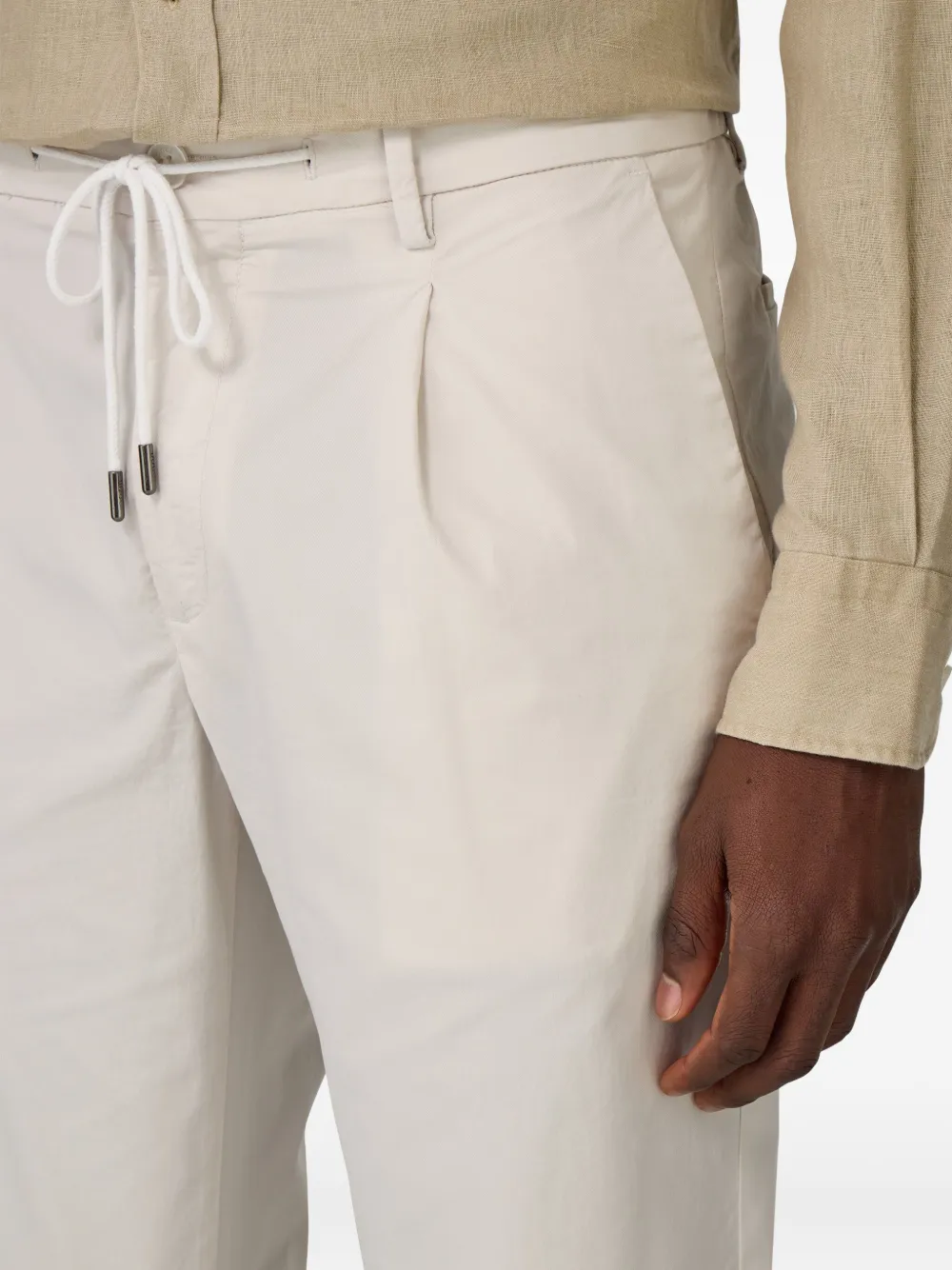 Boggi Milano Broek met trekkoord en plooidetails Wit