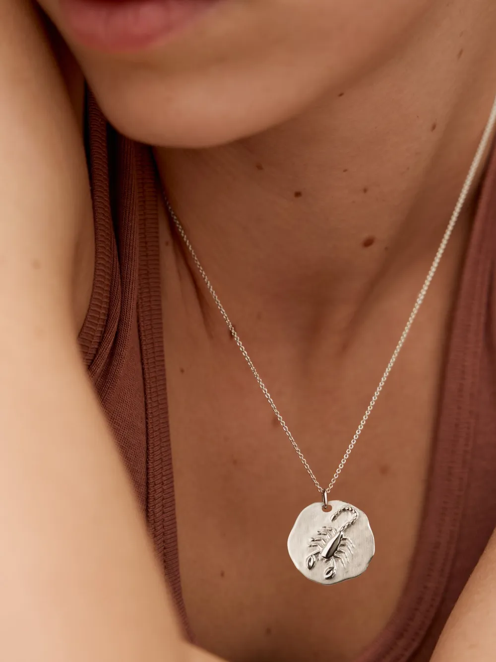 Monica Vinader Scorpio Zodiac halsketting - Zilver