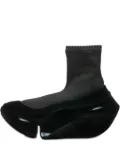 GROUNDS Orca Dotted Lace Flocky Sratch sneakers - Black