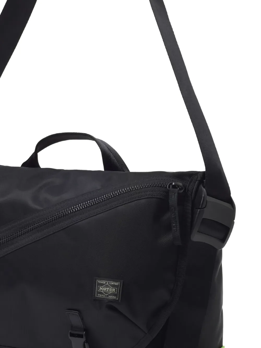 Porter-Yoshida & Co. Medium messengertas met diagonale rits Zwart
