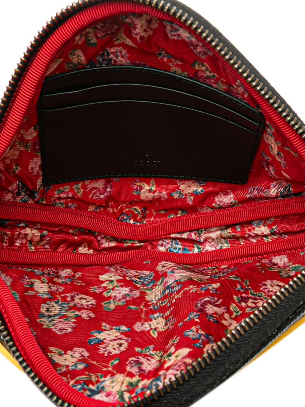 Pre-owned Gucci 2000-2015 Patent And Rubber Game Patch Logo Wristlet Bag Clutch Bag In Black