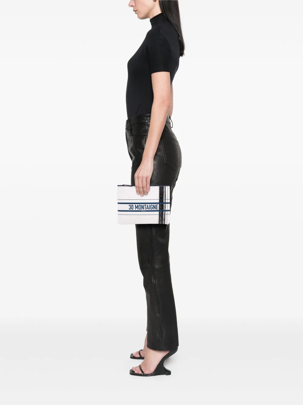 2022 Limited Edition Bilum Trompe Loeil Canvas 30 Montaigne Pochette Pouch