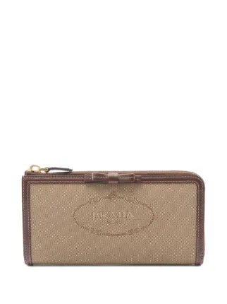 Prada Pre-Owned