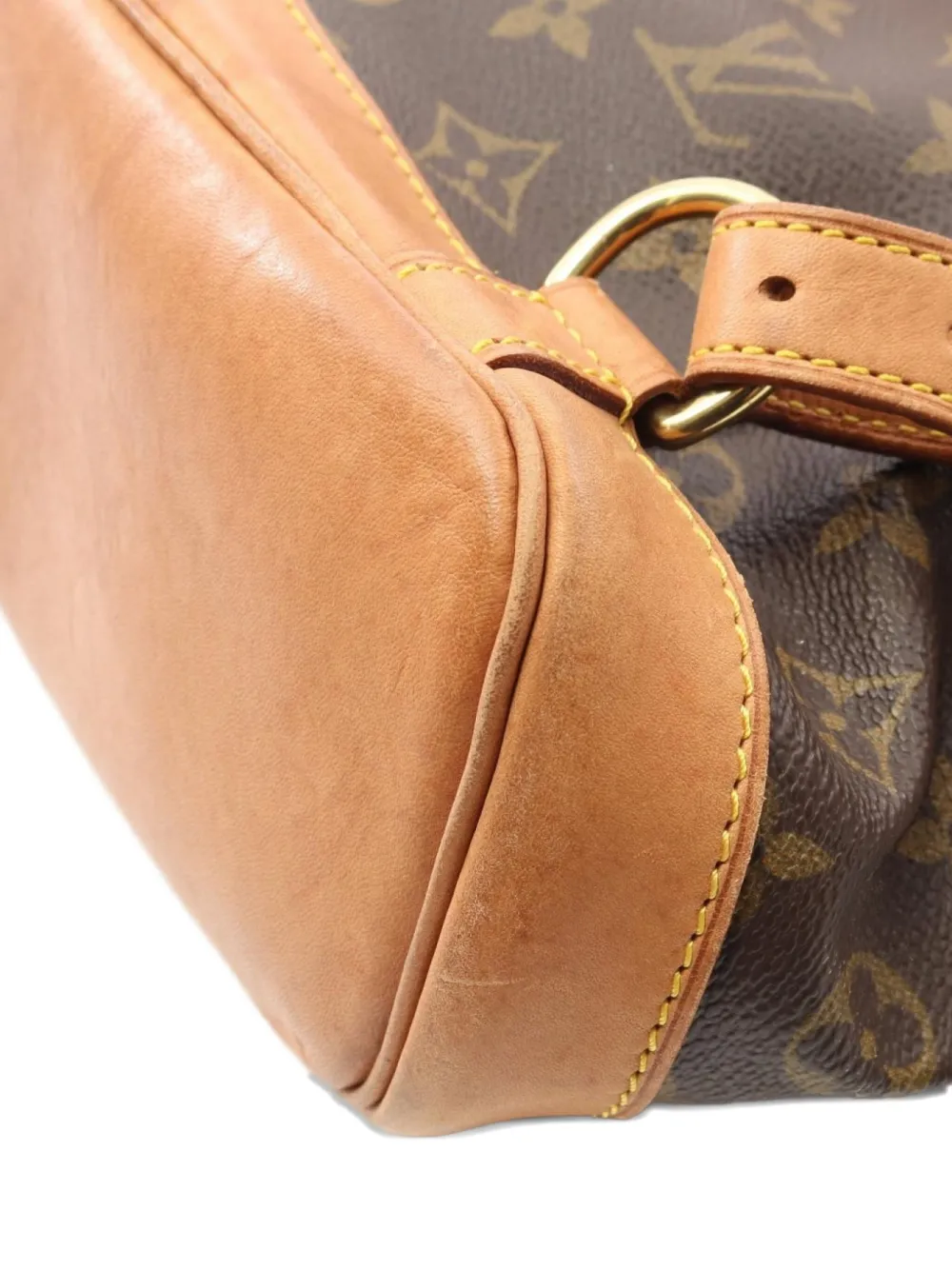 Pre-owned Louis Vuitton 2001 Montsouris Mm Leather Backpack In Brown