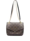 Louis Vuitton Pre-Owned 2021 Passy Monogram chain-strap shoulder bag - Brown