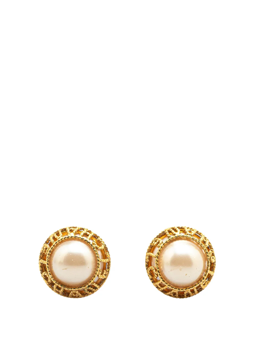 CHANEL Pre-Owned 1994 Gold Plated Faux Pearl Clip on Earrings costume CHANEL Pre-Owned 1994 Gold Plated Faux Pearl Clip on Earrings costume