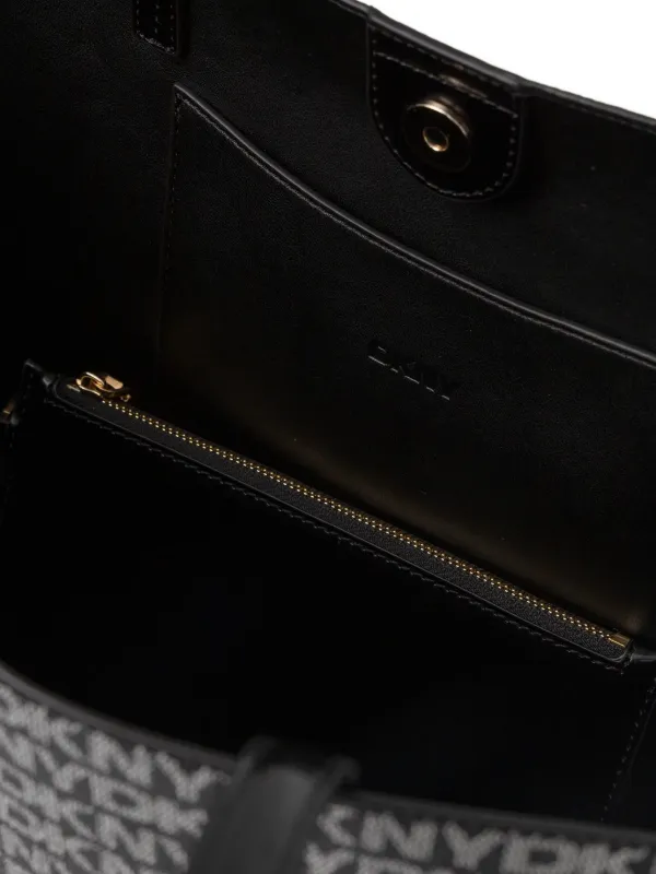 DKNY logo-plaque Tote Bag | Black | FARFETCH