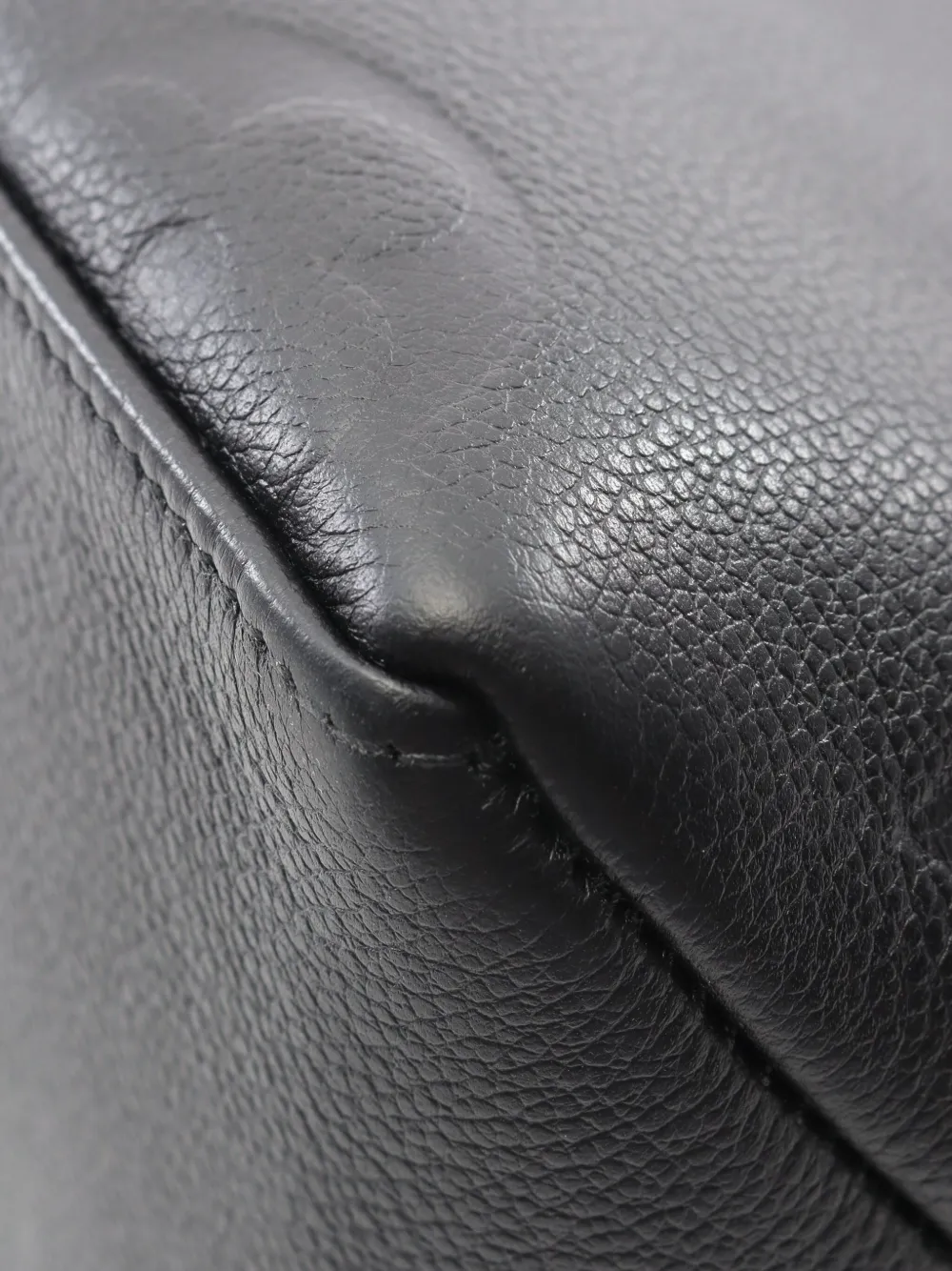 Pre-owned Louis Vuitton 2021 Petit Pare Pt Tote Bag In Black