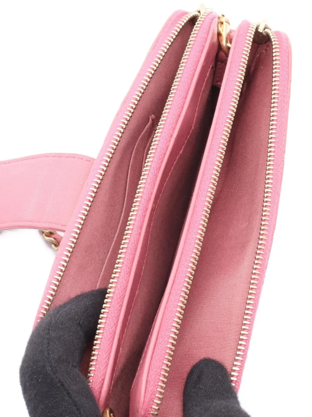 Pre-owned Chanel 2018-2019 Matelasse Chain Wallet In Pink