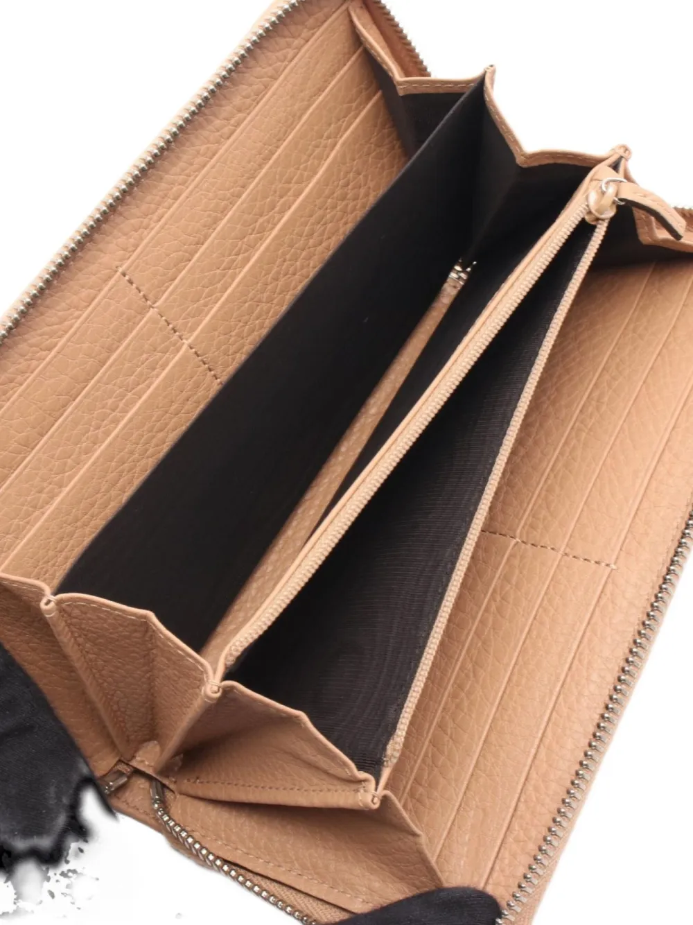 Pre-owned Gucci 2000s Bamboo Zipper Wallet In Neutral