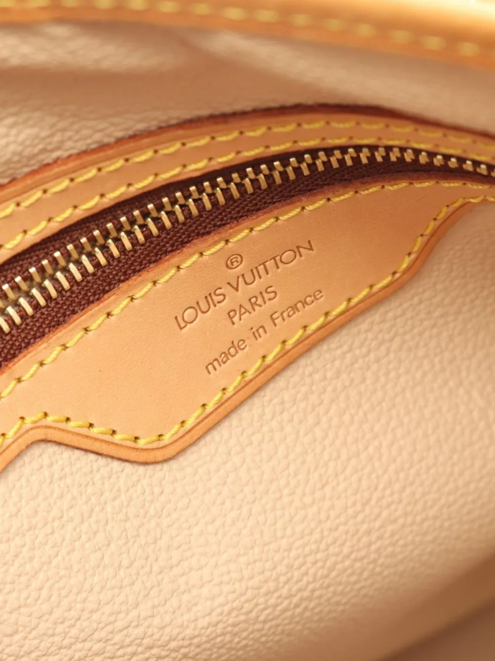 Pre-owned Louis Vuitton 2001 Bucket Pm Handbag In Brown