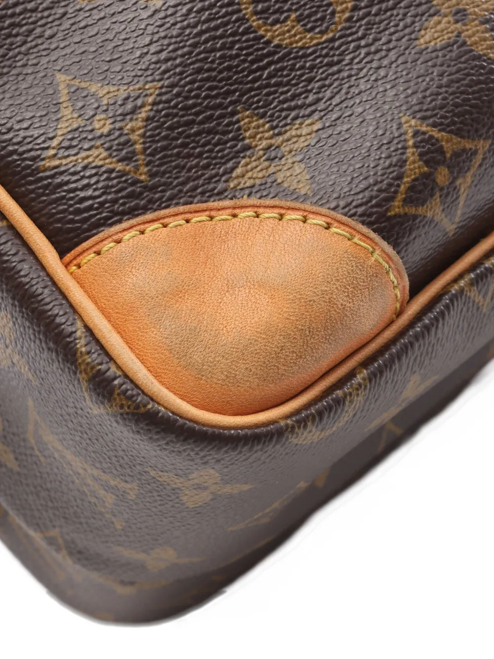 Pre-owned Louis Vuitton 2005 Nil Shoulder Bag In Brown