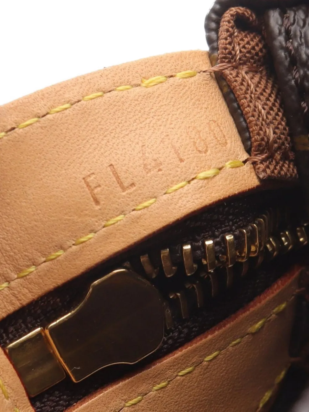 Pre-owned Louis Vuitton 2010 Stresa Pm Shoulder Bag In Brown