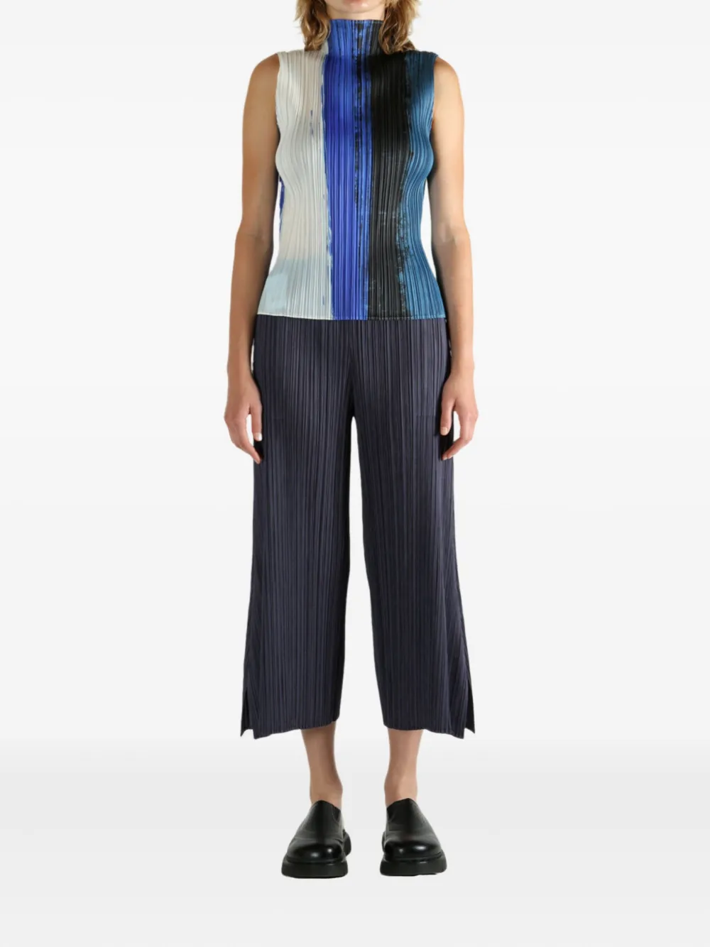 Pleats Please Issey Miyake paint-effect pleated top - Blauw