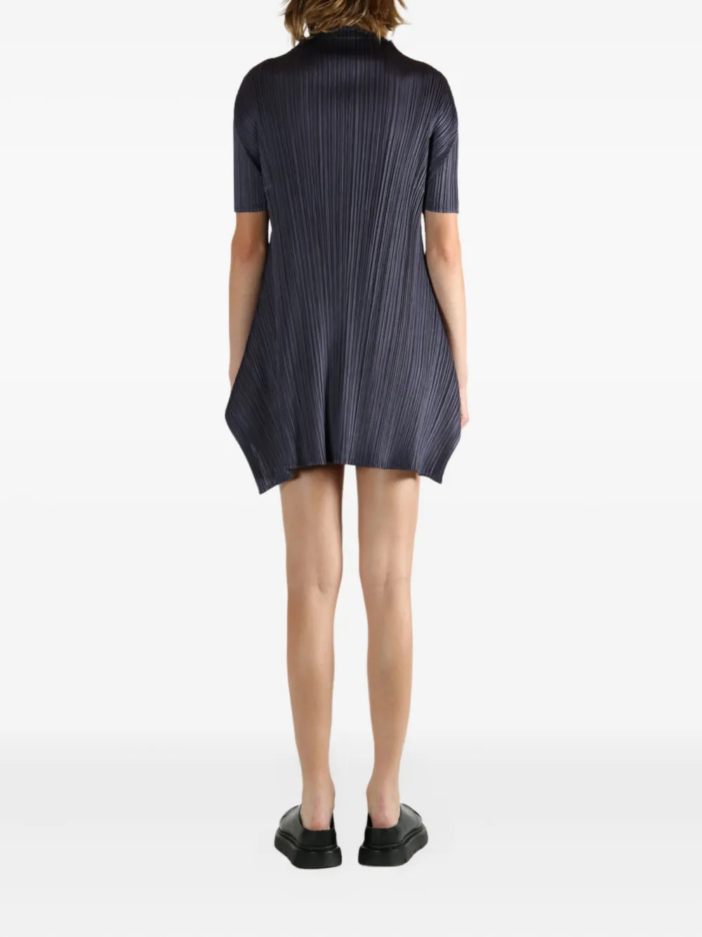 Pleats Please Issey Miyake Monthly Colors:July pleated short-sleeve tunic Grijs