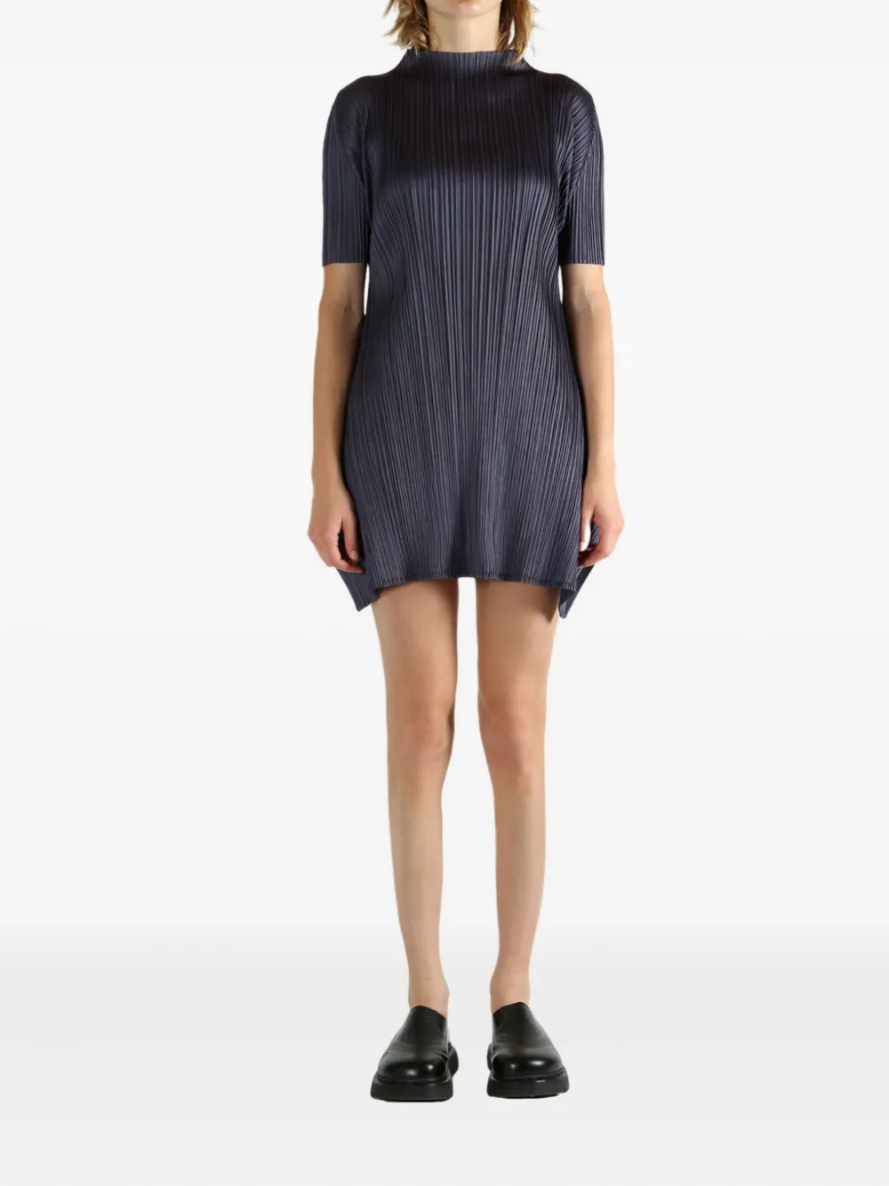 Pleats Please Issey Miyake Monthly Colors:July pleated short-sleeve tunic Grijs