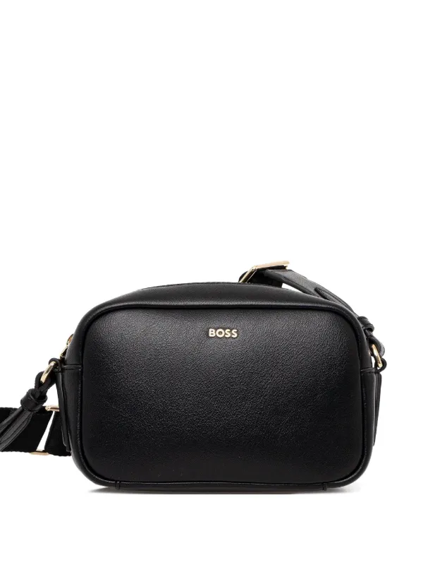 BOSS ブラック ショルダーバッグ BOSS ロゴプレート ショルダーバッグ | ブラック | FARFETCH JP