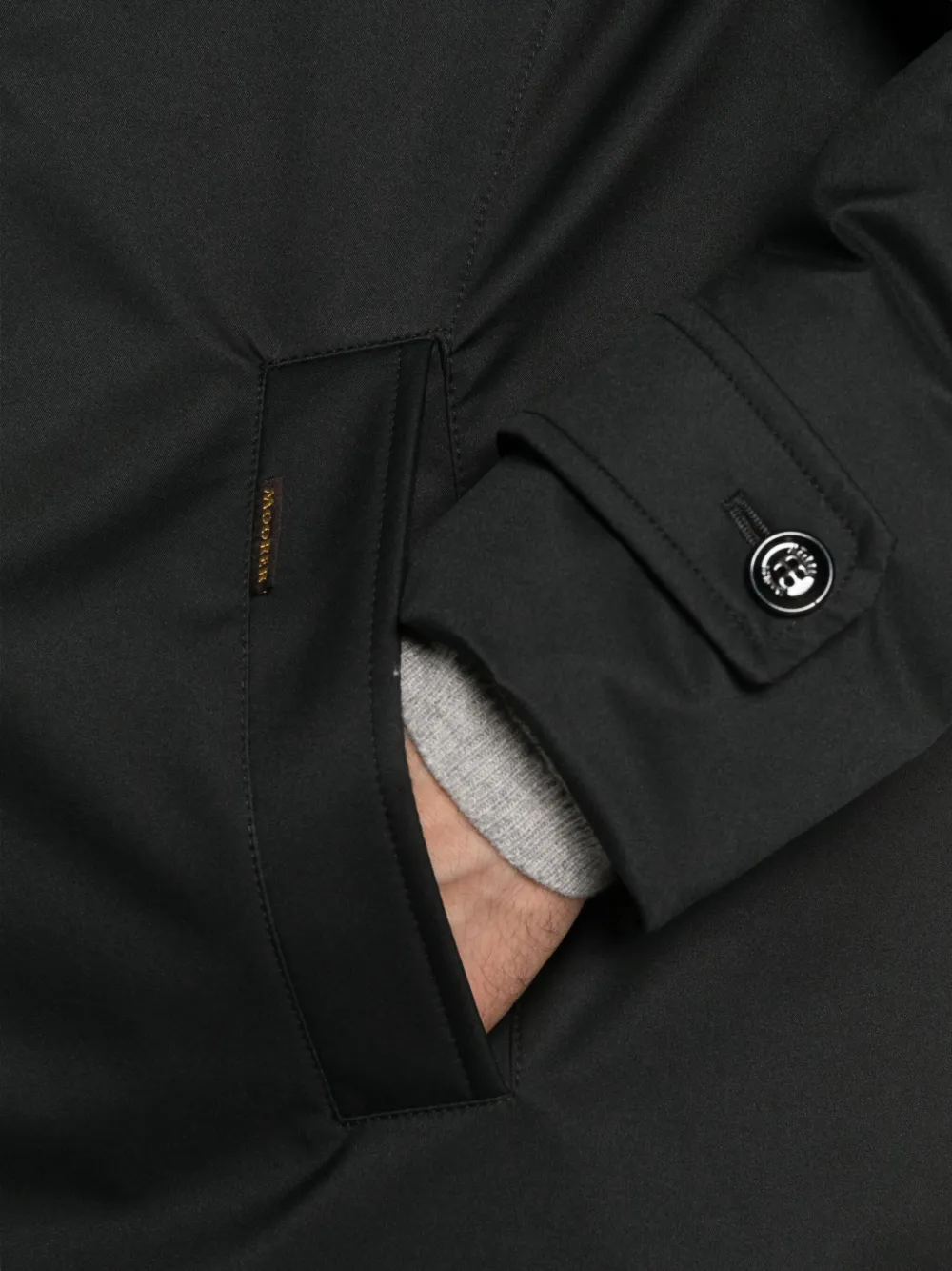 Moorer quilted high-neck jacket Zwart