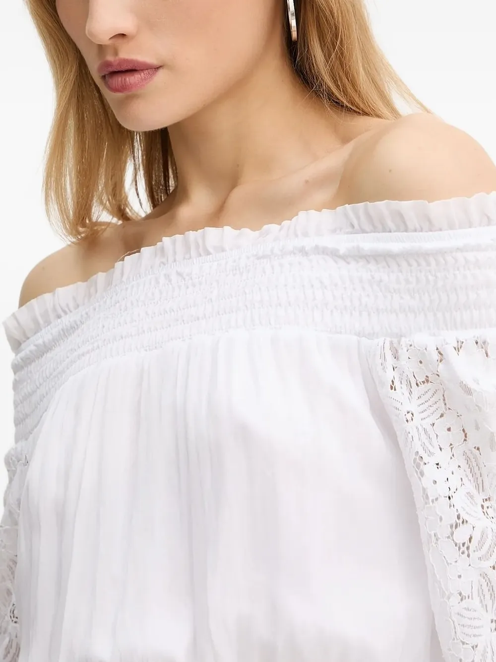 GUESS USA lace-trimmed smocked top Wit