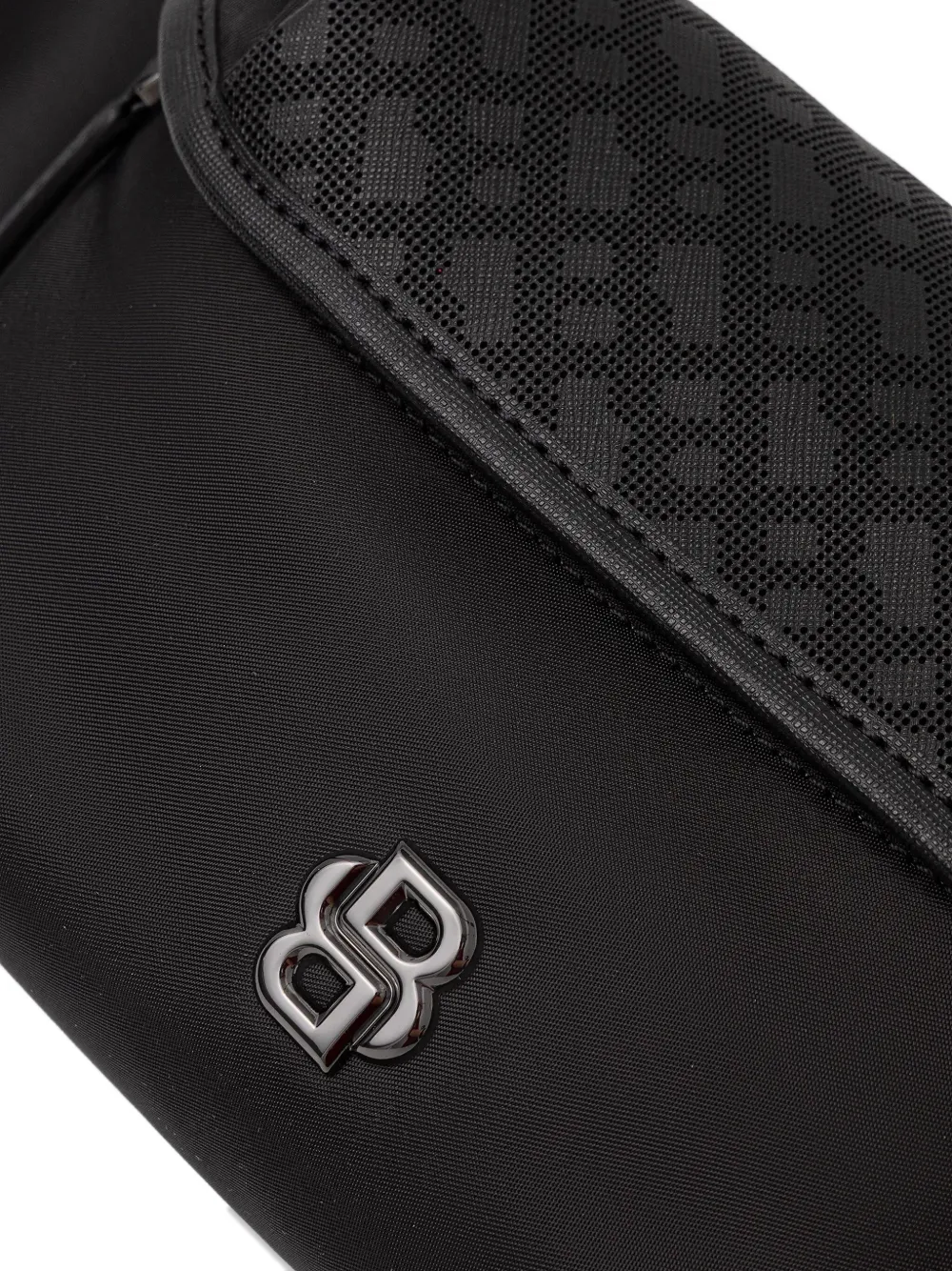 Hugo Boss Logo-plaque Belt Bag In Black