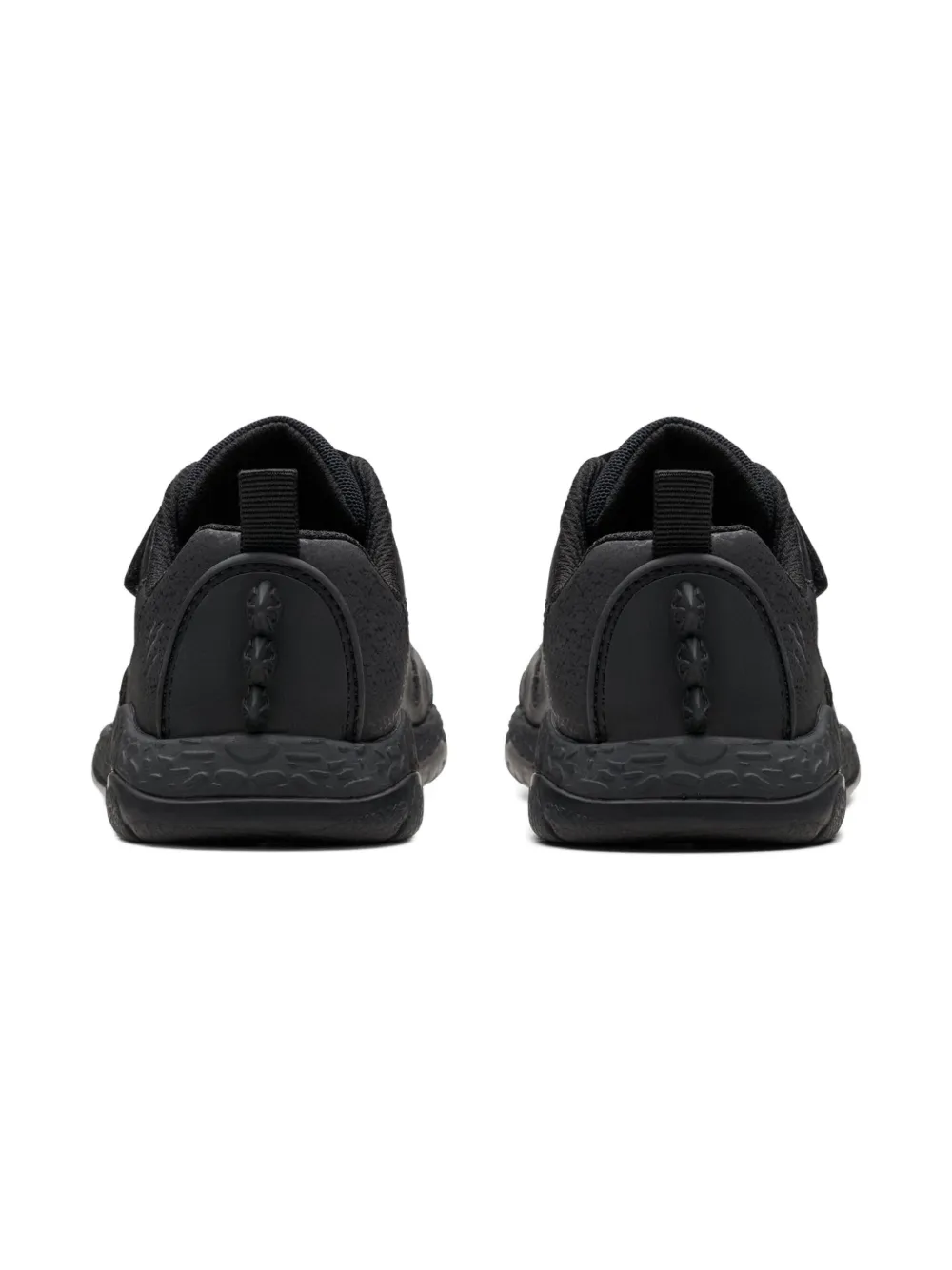 Clarks Kids Steggy 2 Pace spike-detail touch-strap sneakers Black