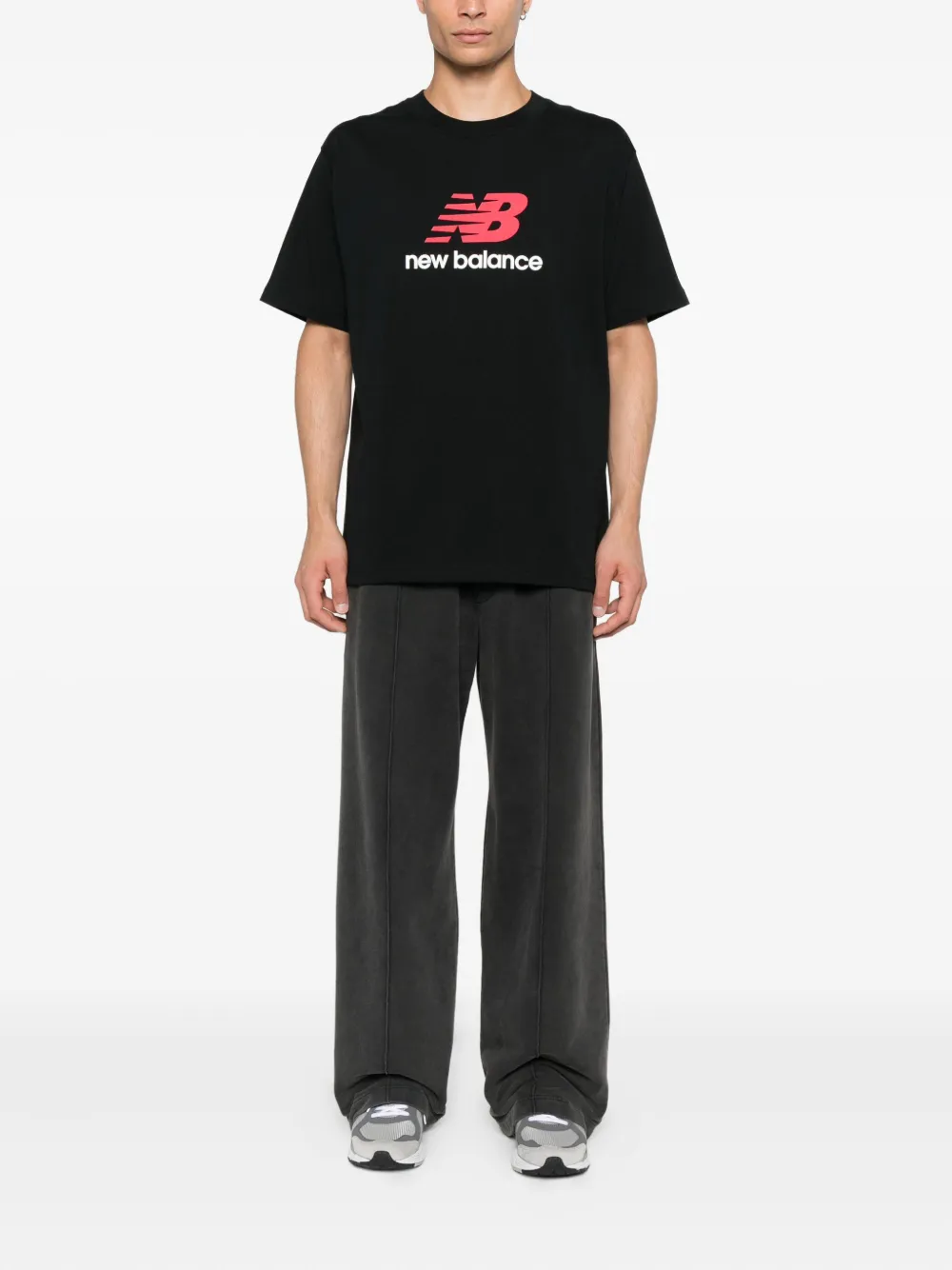 New Balance logo-print T-shirt - Zwart