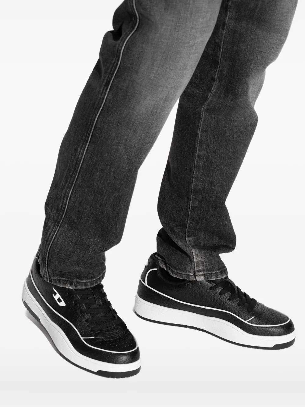 Diesel Tracker low-top sneakers met leren vlakken Zwart