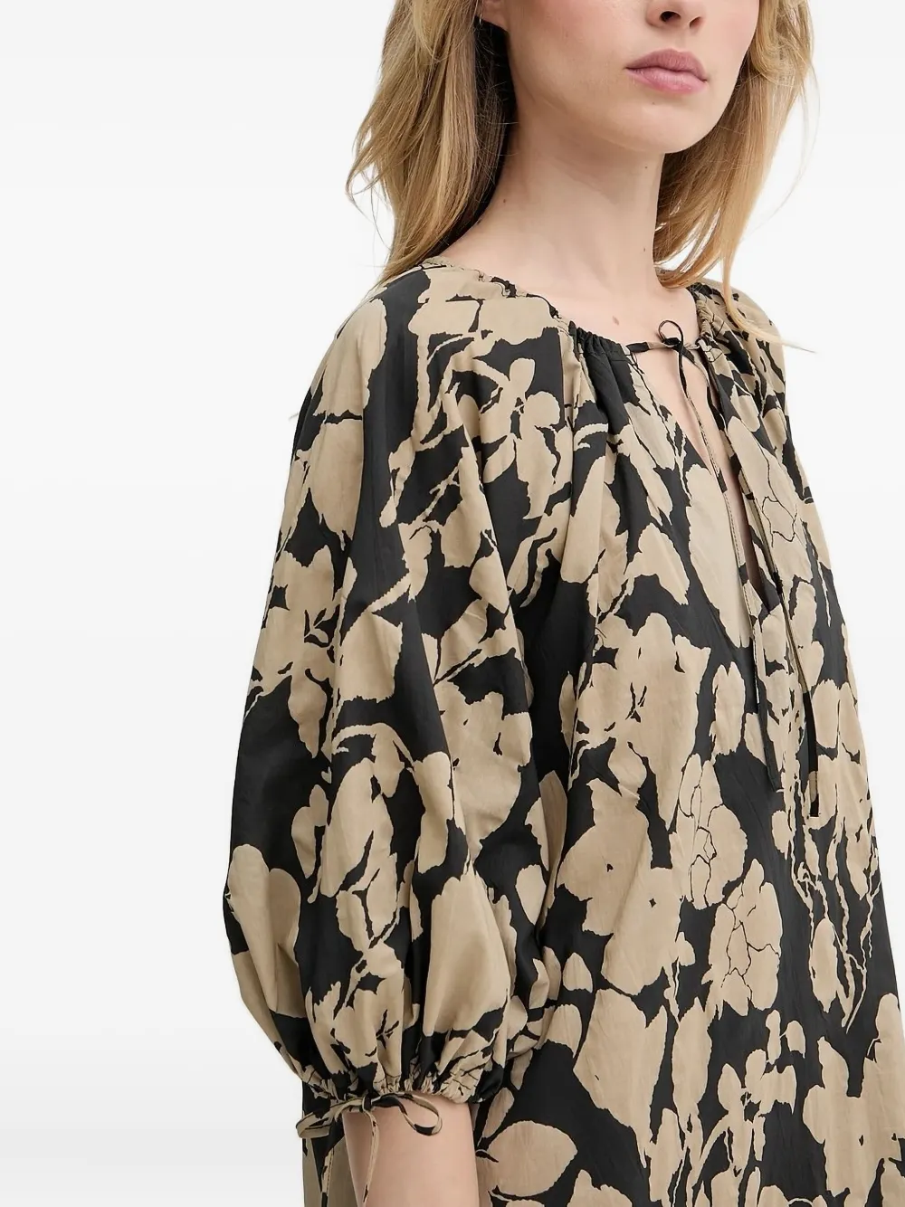 SAMSOE Midi-jurk met pofmouwen en bloemenprint Beige