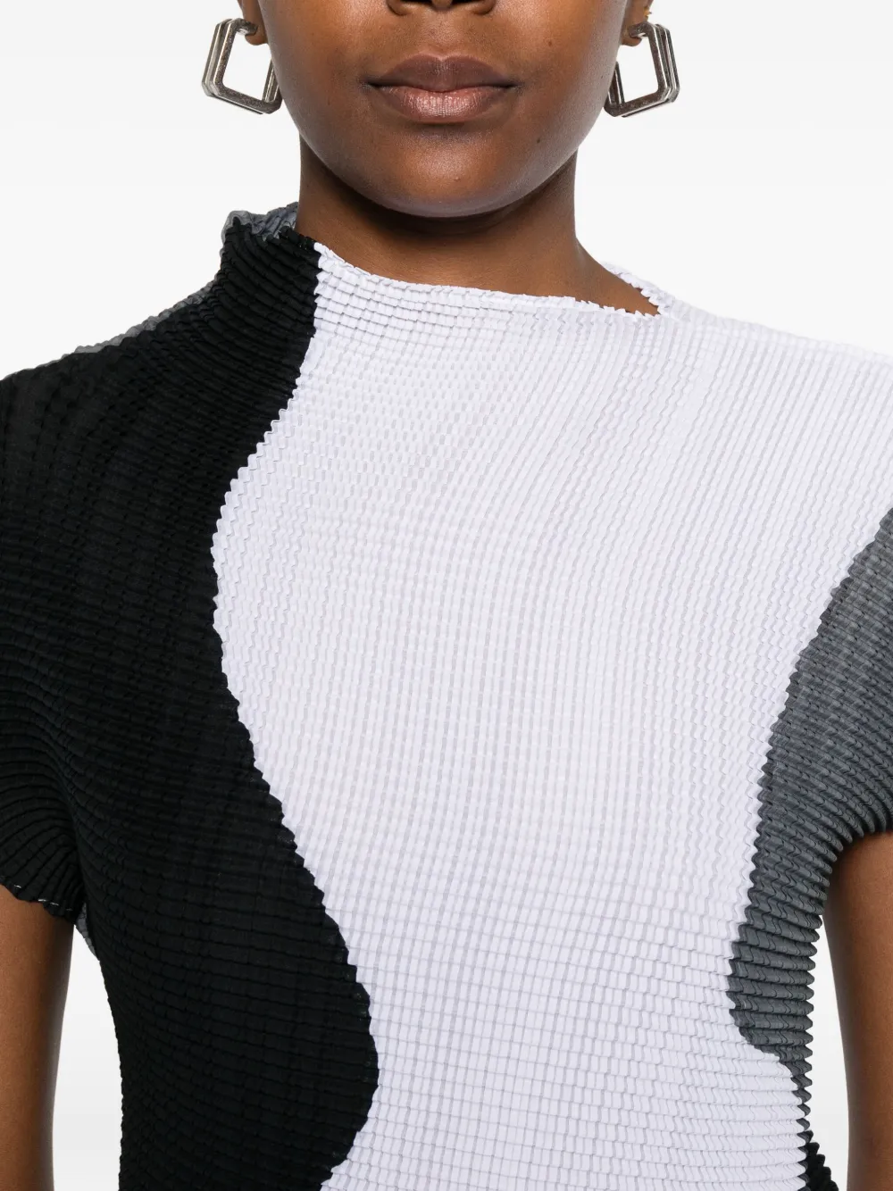 Issey Miyake Abstract Tint pleated top Wit