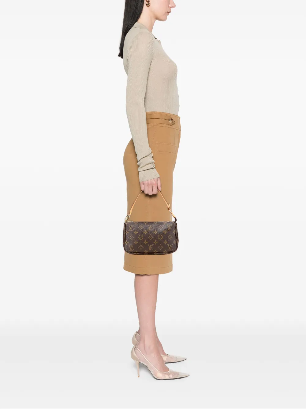 Pre-owned Louis Vuitton 2002 Monogram Pochette Accessoires Shoulder Bag In Brown