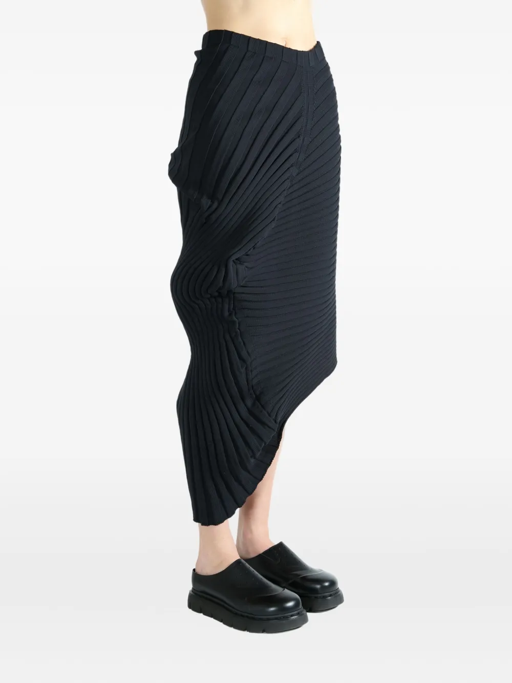 Issey Miyake pleated asymmetric skirt - Zwart