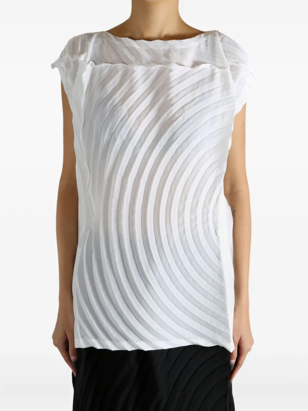Issey Miyake Paper Bag Pleats Curved Top In White