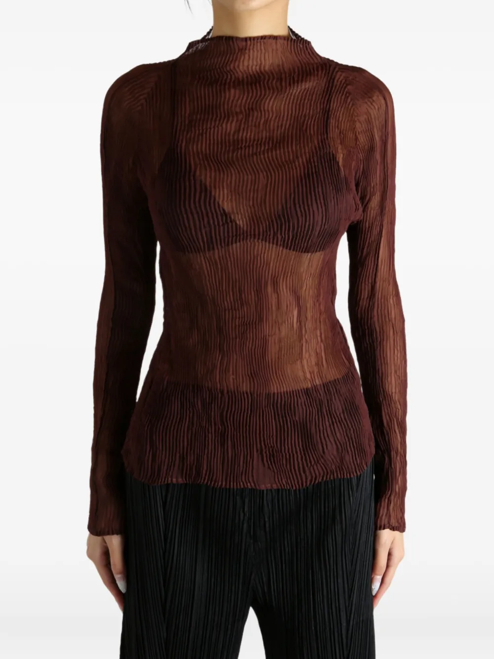 Issey Miyake top plisado con cuello de tortuga | marrón | Image 1