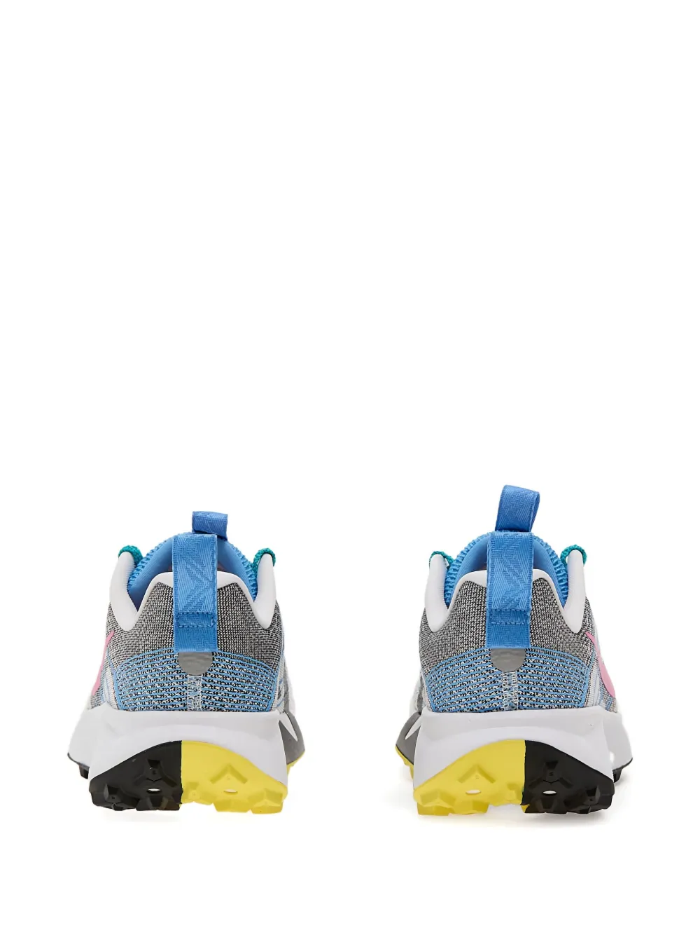 Nike Wildhorse 10 Low-top Sneakers In White