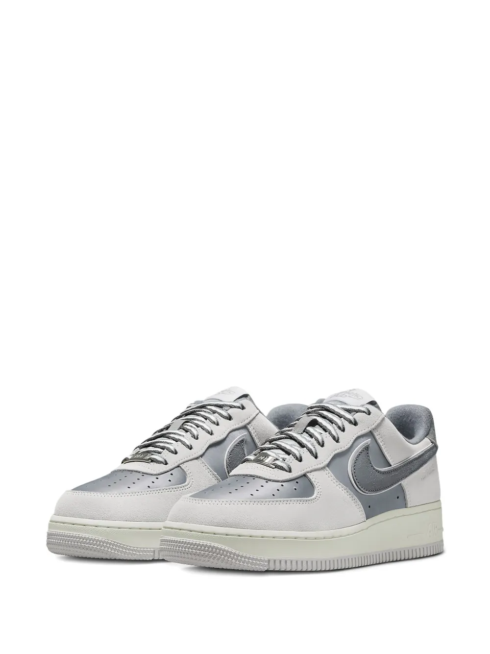 Nike Air Force 1 07 LX Athletic Club - Light Smoke Grey sneakers - Grijs