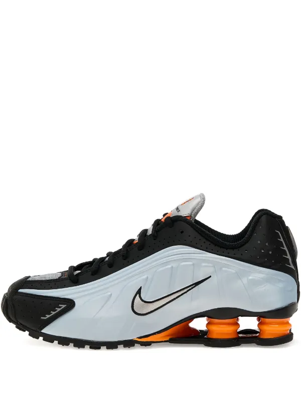 靴 Nike Shox R4 NIKE公式】ナイキ ショックス R4 ウィメンズシューズ.オンライン