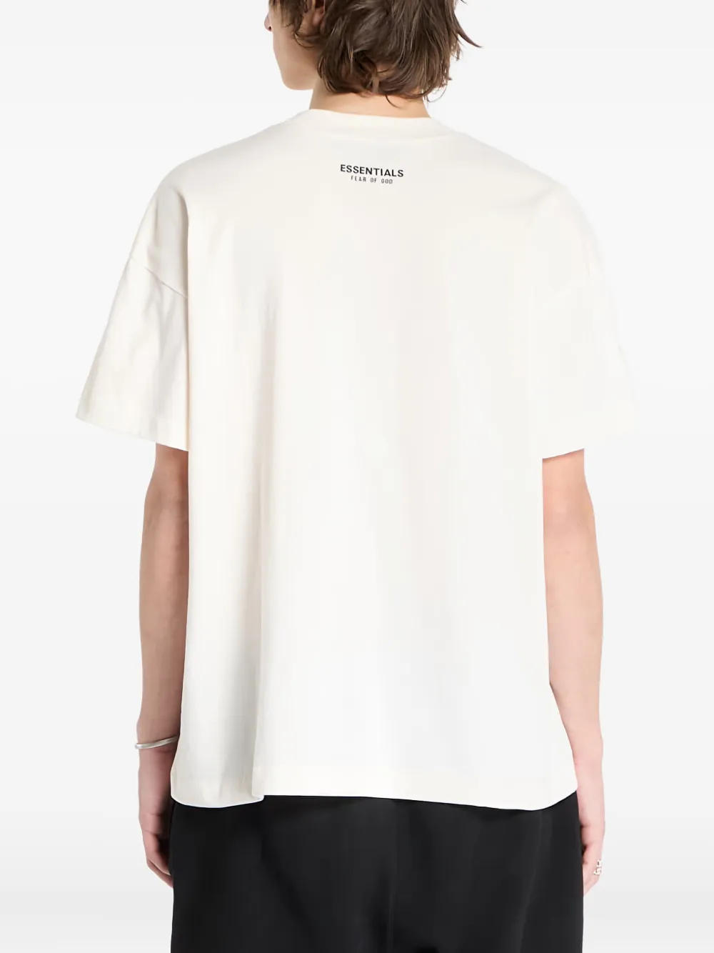 FEAR OF GOD ESSENTIALS Drie T-shirts met korte mouwen en V-hals Beige