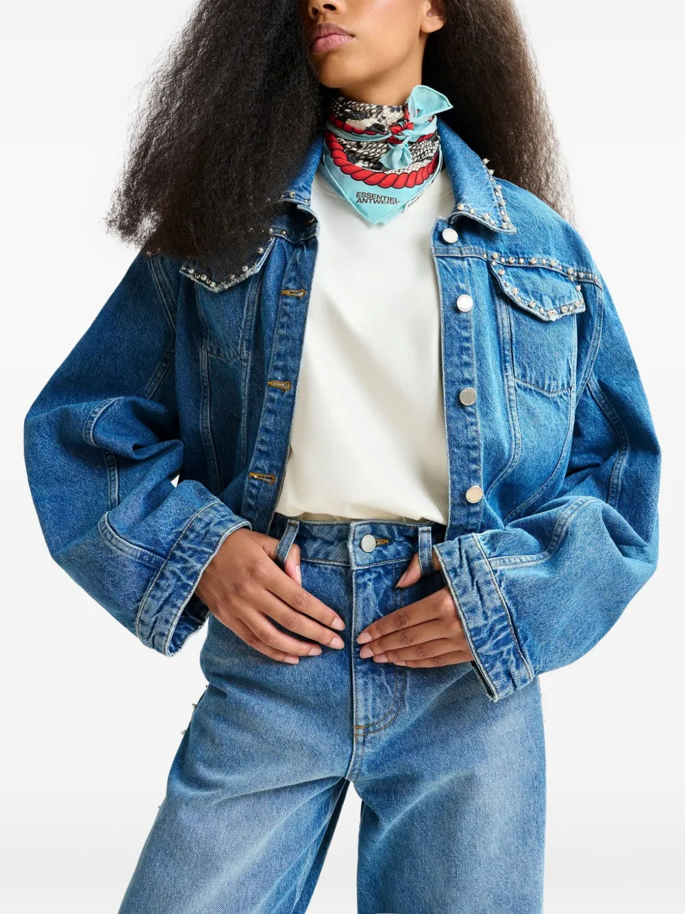 Essentiel Antwerp Spijkerjack verfraaid met parels Blauw