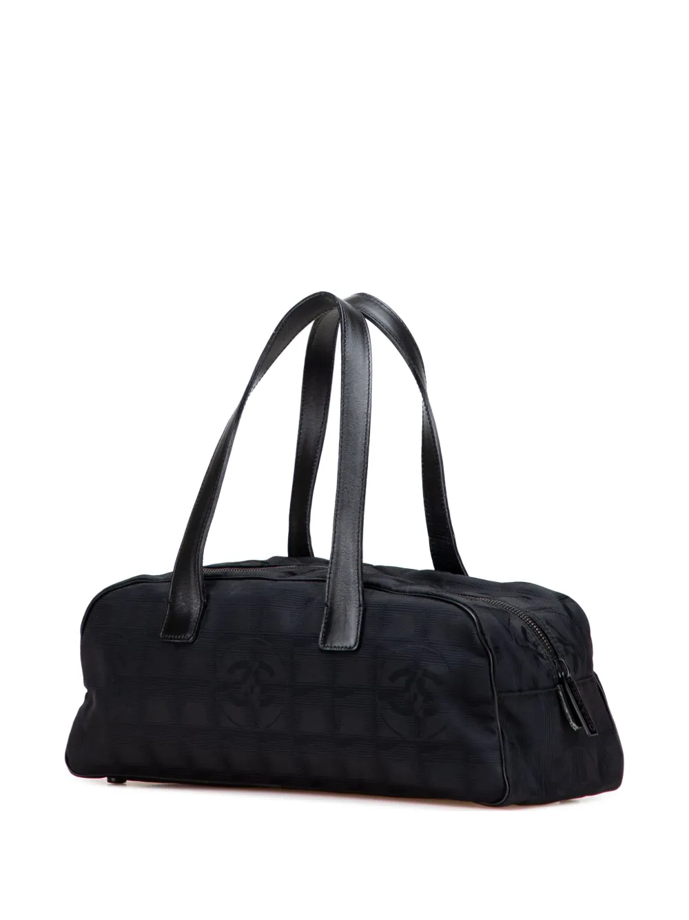 Pre-owned Chanel 2000-2002 Nylon New Travel Line Handbag In Black
