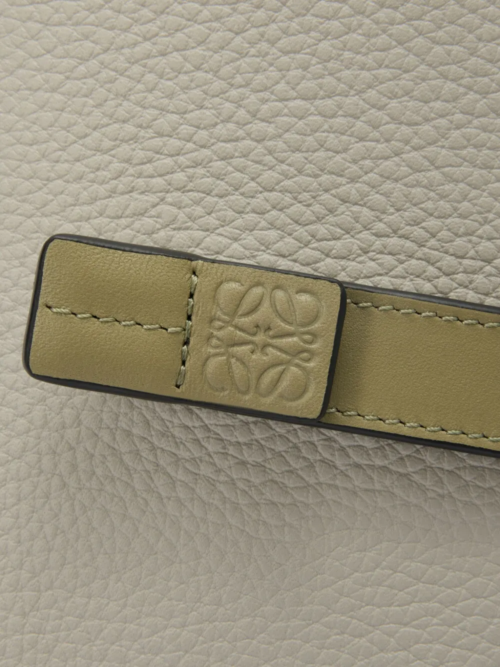 Loewe Compact Zip Wallet In Gray